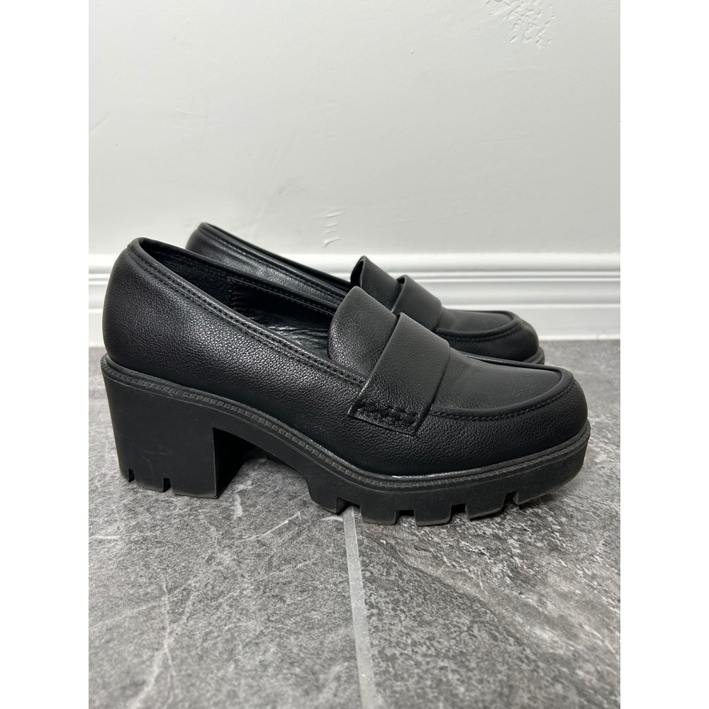 DV Dolce Vita Neeka Lug Sole Platform Loafer Size 7.5 Black Faux Leather Fall